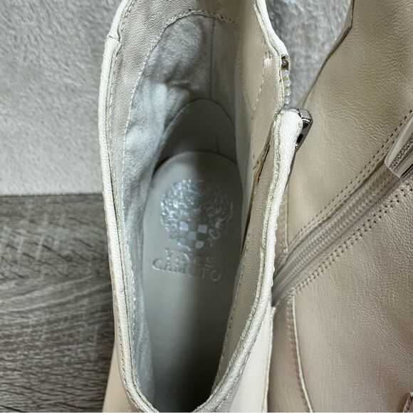 VINCE CAMUTO Ivory High Heeled Soft Leather Ankle Boots Western Women’s Size 7 - Picture 5 of 8